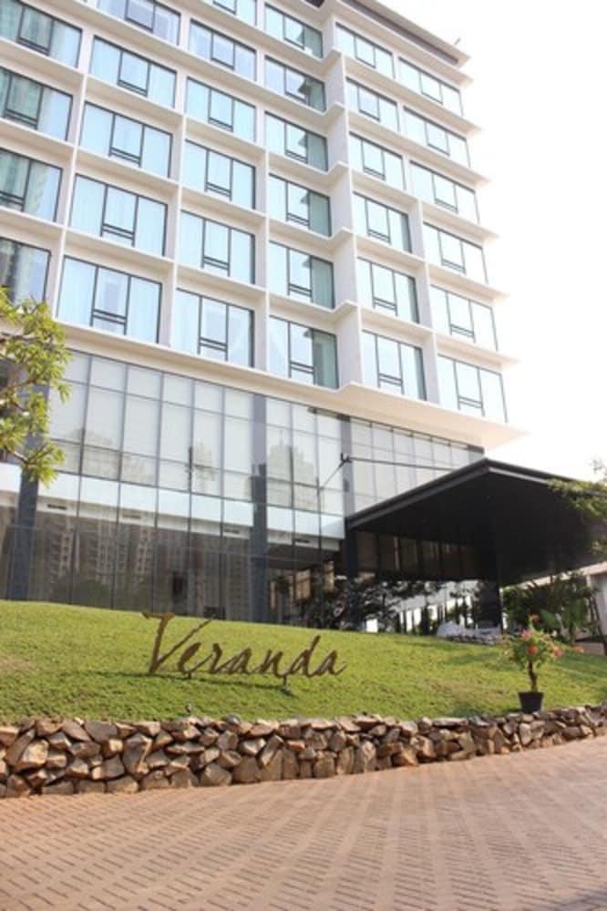 Veranda Hotel Pakubuwono Jakarta Exterior photo