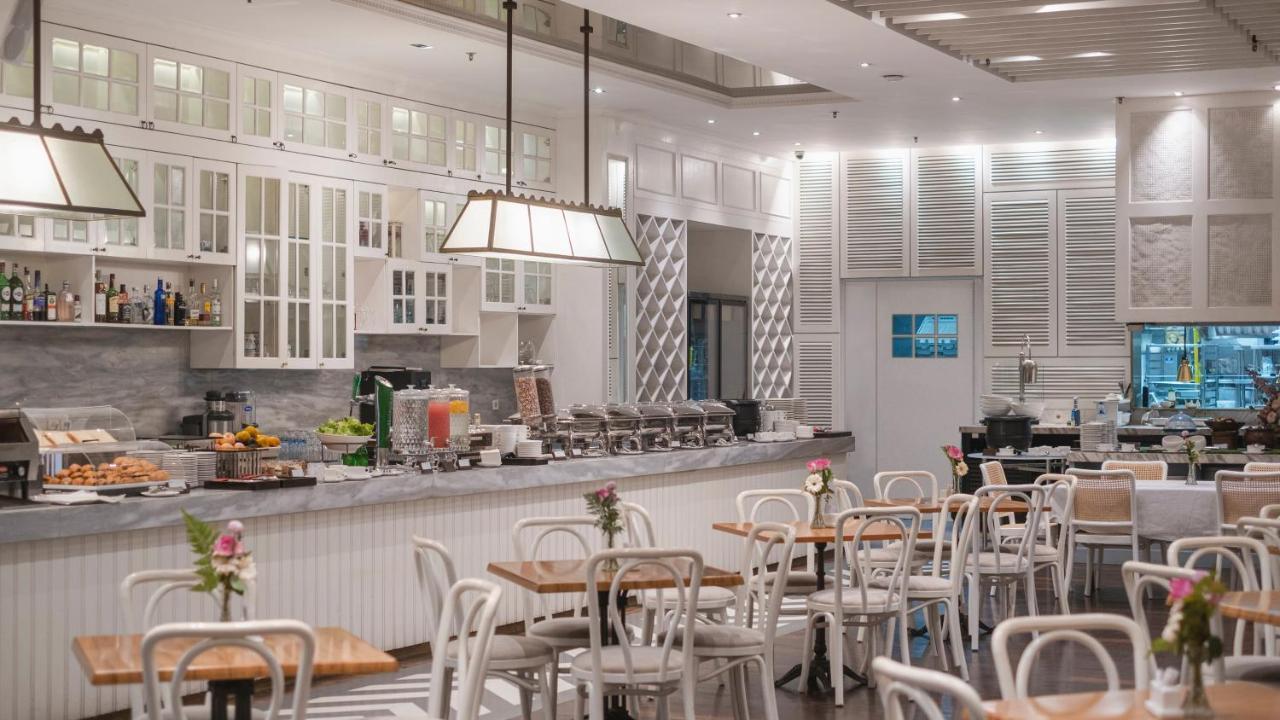 Veranda Hotel Pakubuwono Jakarta Exterior photo