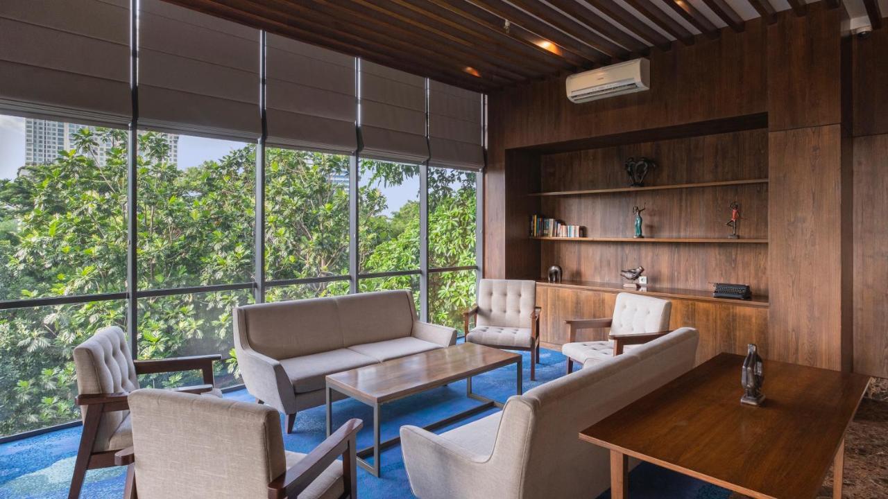 Veranda Hotel Pakubuwono Jakarta Exterior photo